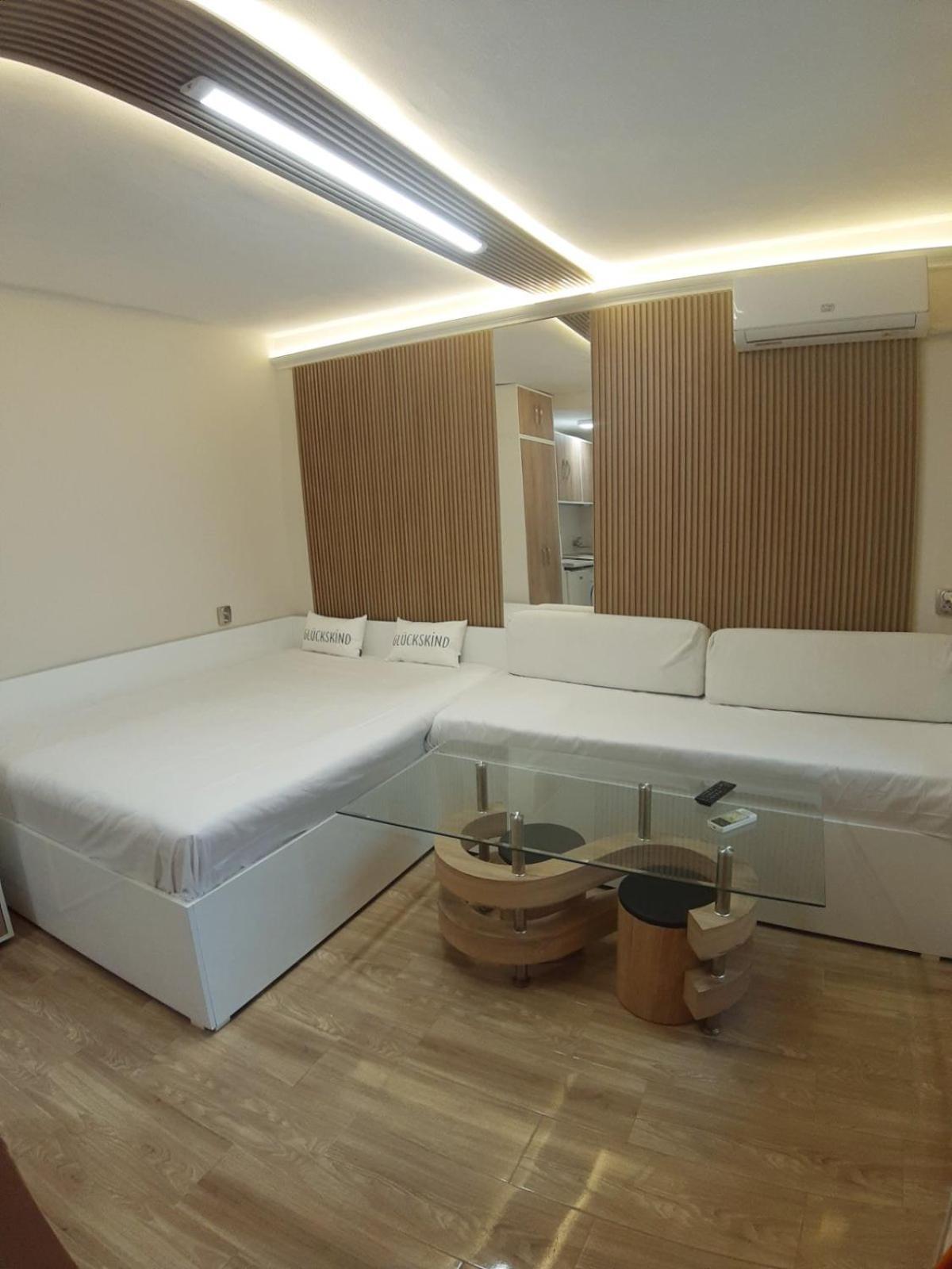 Apartment Tina Varna Bagian luar foto